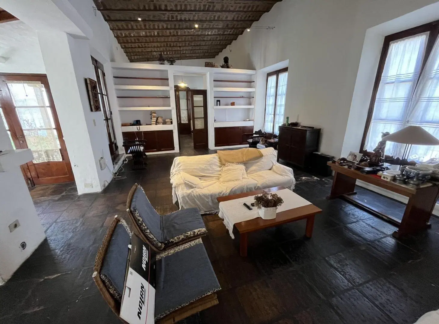 Casa estilo colonial casco histórico en venta y alquiler - san isidro 3