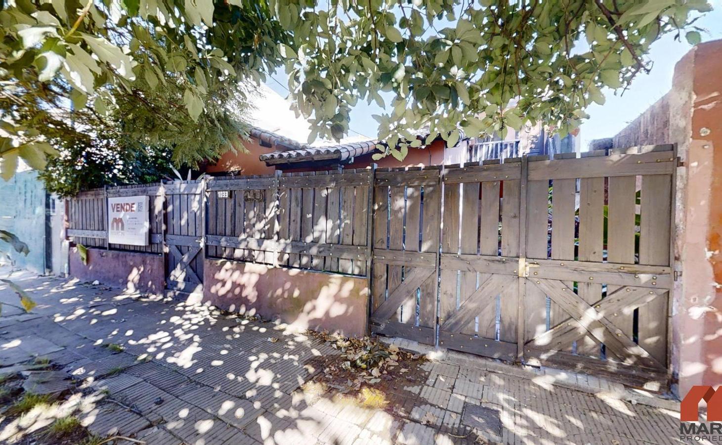Casa en Venta de 6 Ambientes en Martinez con Jardín