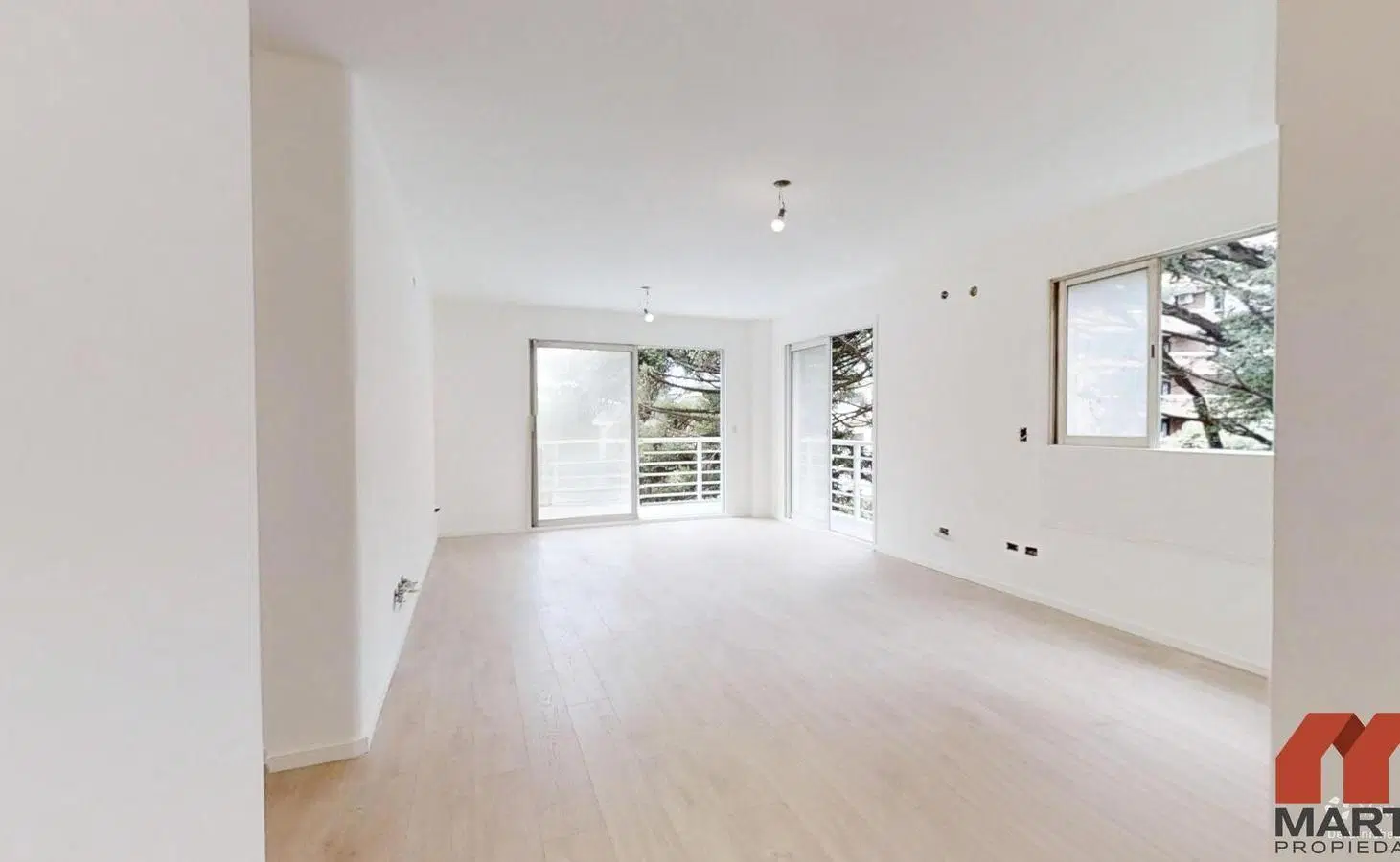 Departamento en Alquiler de 3 Ambientes en La Lucila con Balcón y Pileta 1