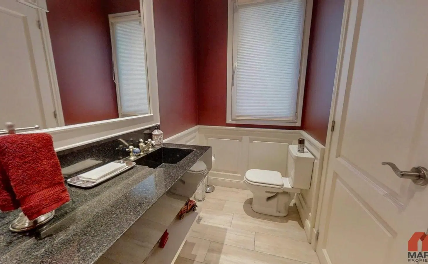 Casa en Venta de 6 Ambientes en Boulogne Sur Mer con Jardín, Pileta y Cocheras 3