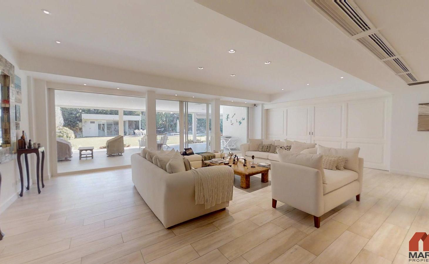 Foto de Casa en Venta de 6 Ambientes en Boulogne Sur Mer con Jardín, Pileta y, imagen 5