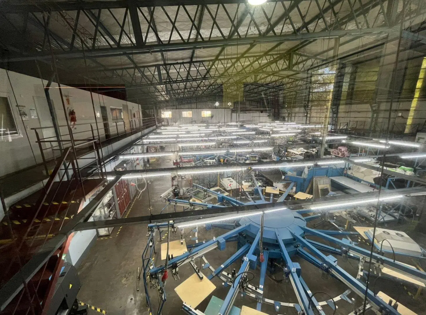 Nave Industrial modelo. Villa Martelli. 1.100 m2 cubiertos en impecable estado 5