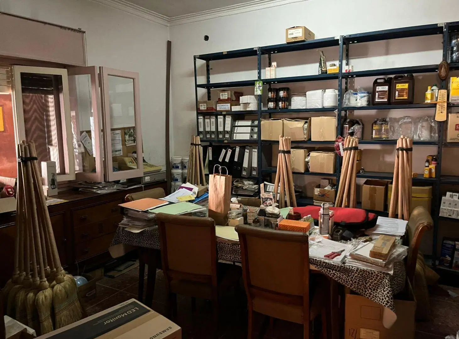 Local con Vivienda en Venta de 4 Ambientes en Martinez 4