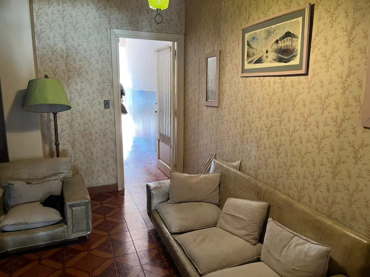 Local con Vivienda en Venta de 4 Ambientes en Martinez 2