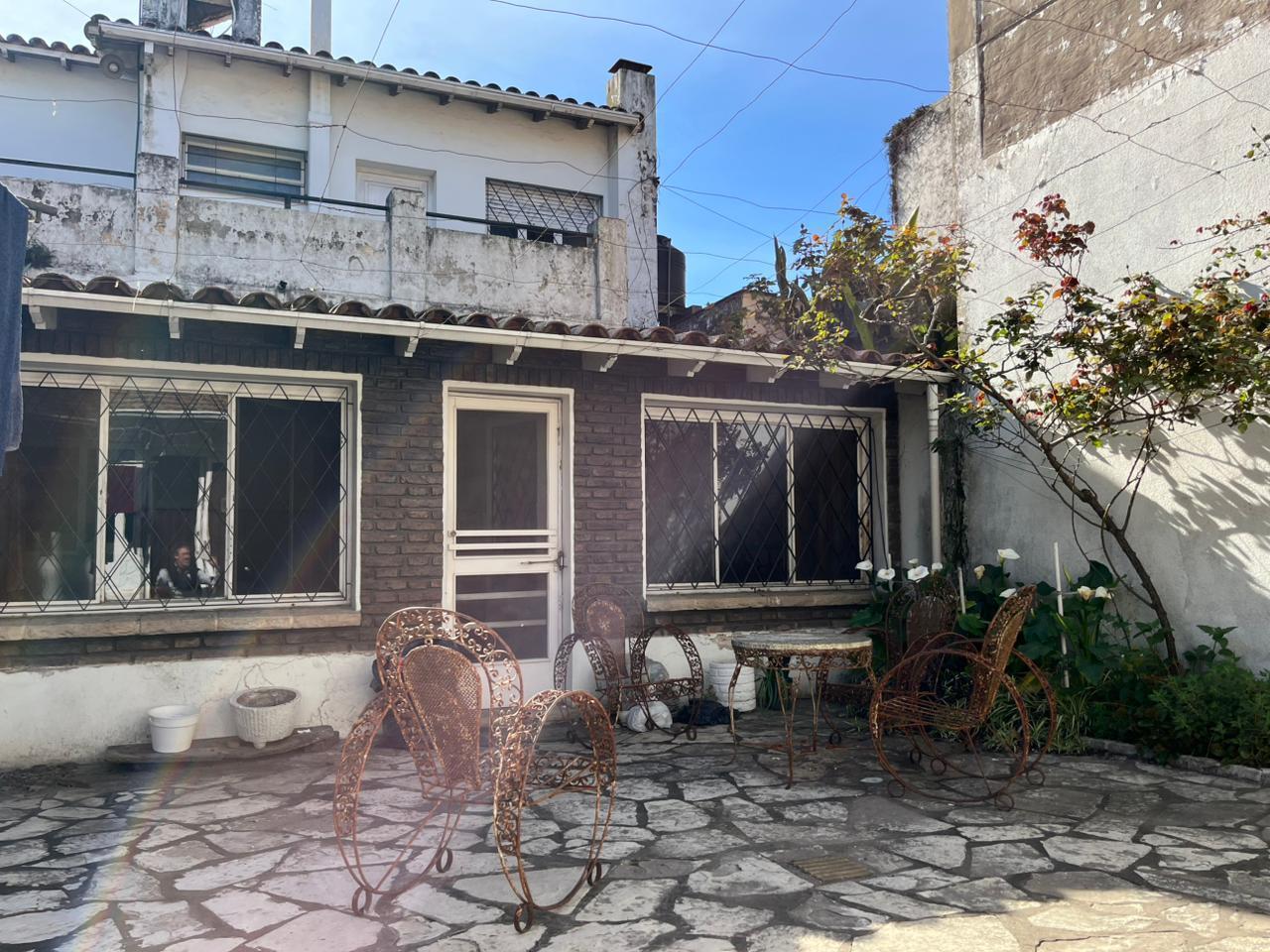 Local con Vivienda en Venta de 4 Ambientes en Martinez