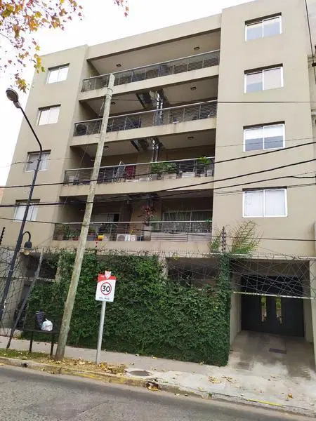 Departamento en alquiler Tigre con cochera balcon sum parrilla 1