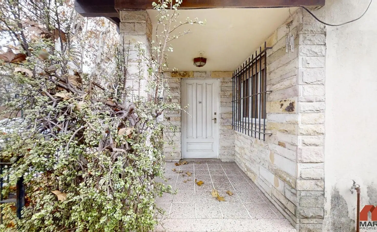 Casa en Venta de 3 Ambientes en Martinez con Jardín y Cochera 3