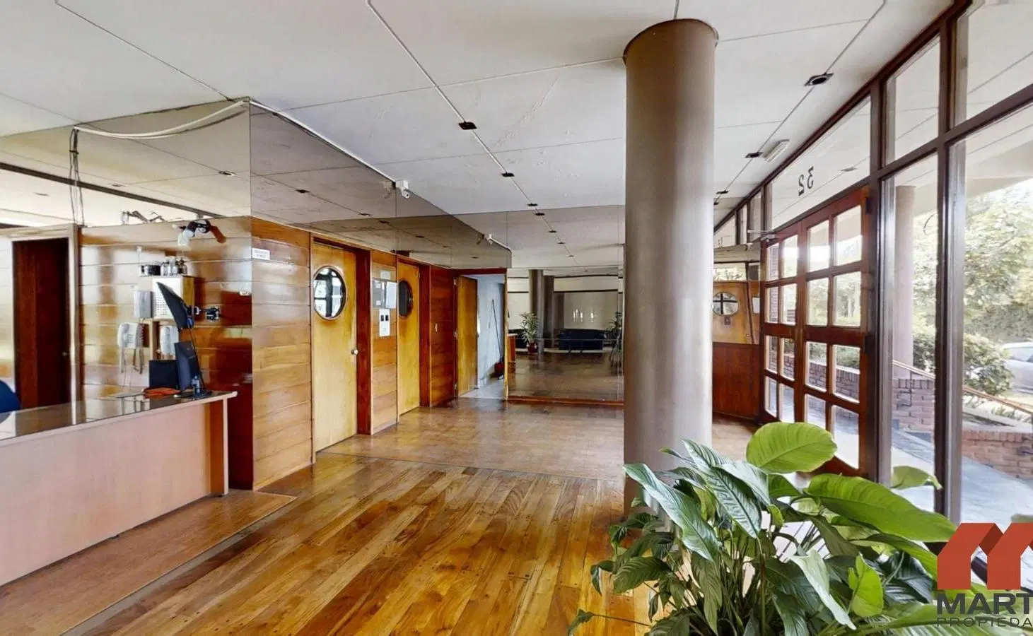 Departamento en alquiler en Martinez 2 ambientes con balcon. A metros de Av. Santa fe. 2