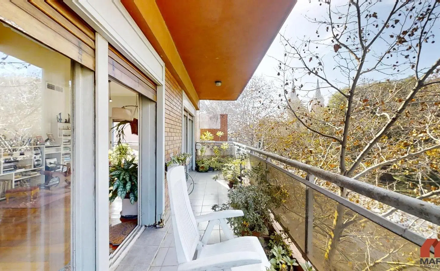 Departamento en Venta de 4 Ambientes en San Fernando con Balcón y Cochera 2
