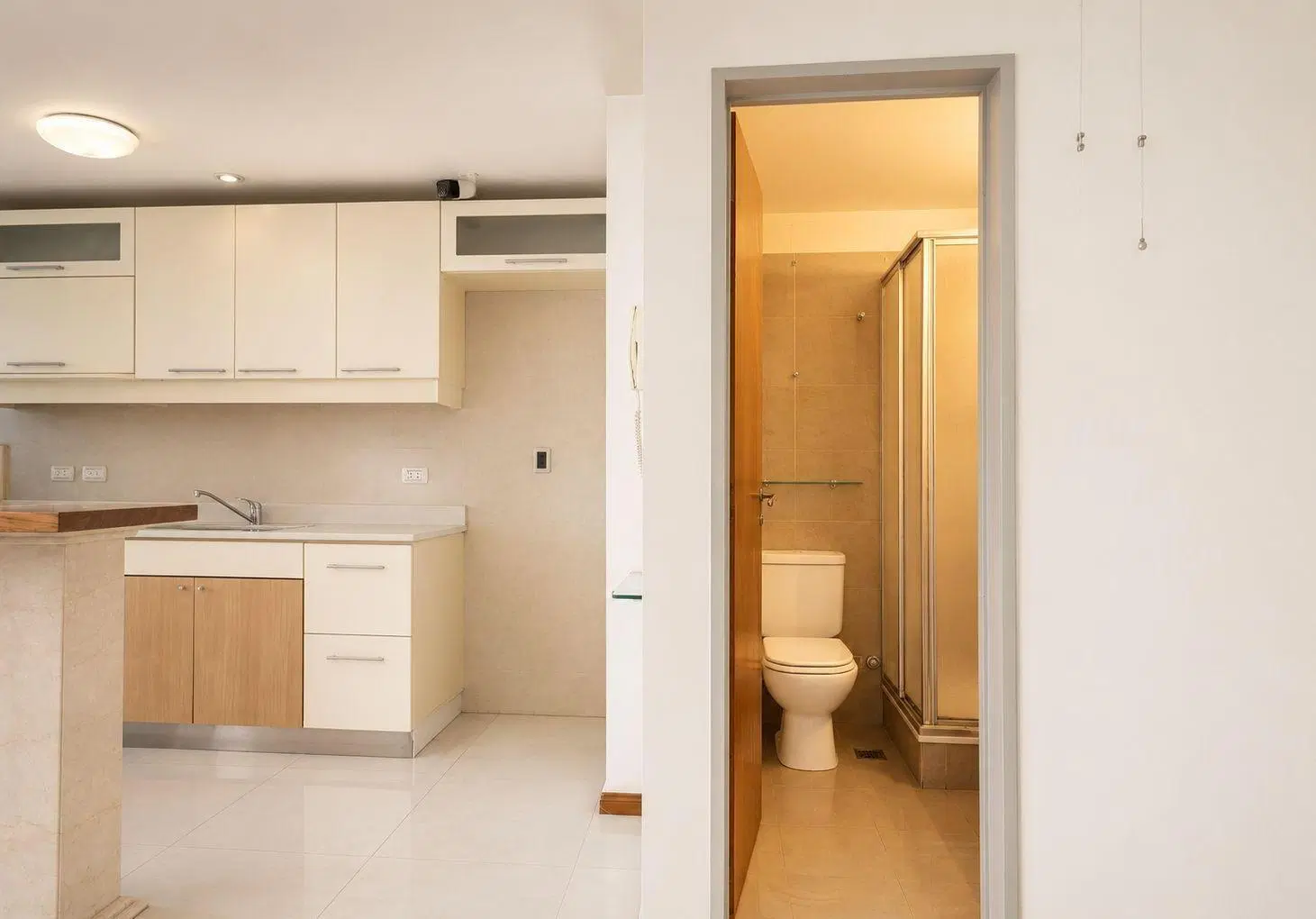 Departamento en Alquiler de 3 Ambientes en Florida con Suite, Cochera y Baulera 2