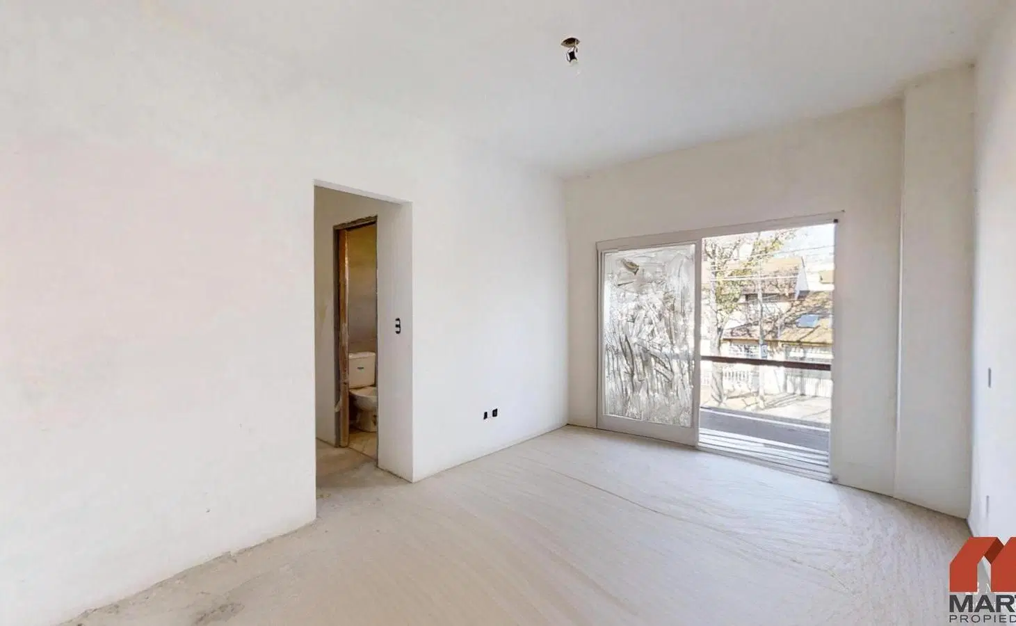 Casa Duplex en Venta de 4 Ambientes en Olivos con Cochera y Terraza 2