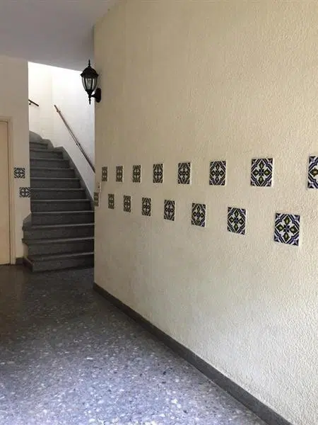 Lindo 2 ambientes, cerca de estación Olivos. Por escalera. 5