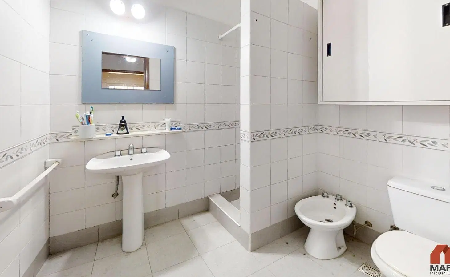 Casa Chalet en Venta de 7 ambientes en Martinez con Jardín 2