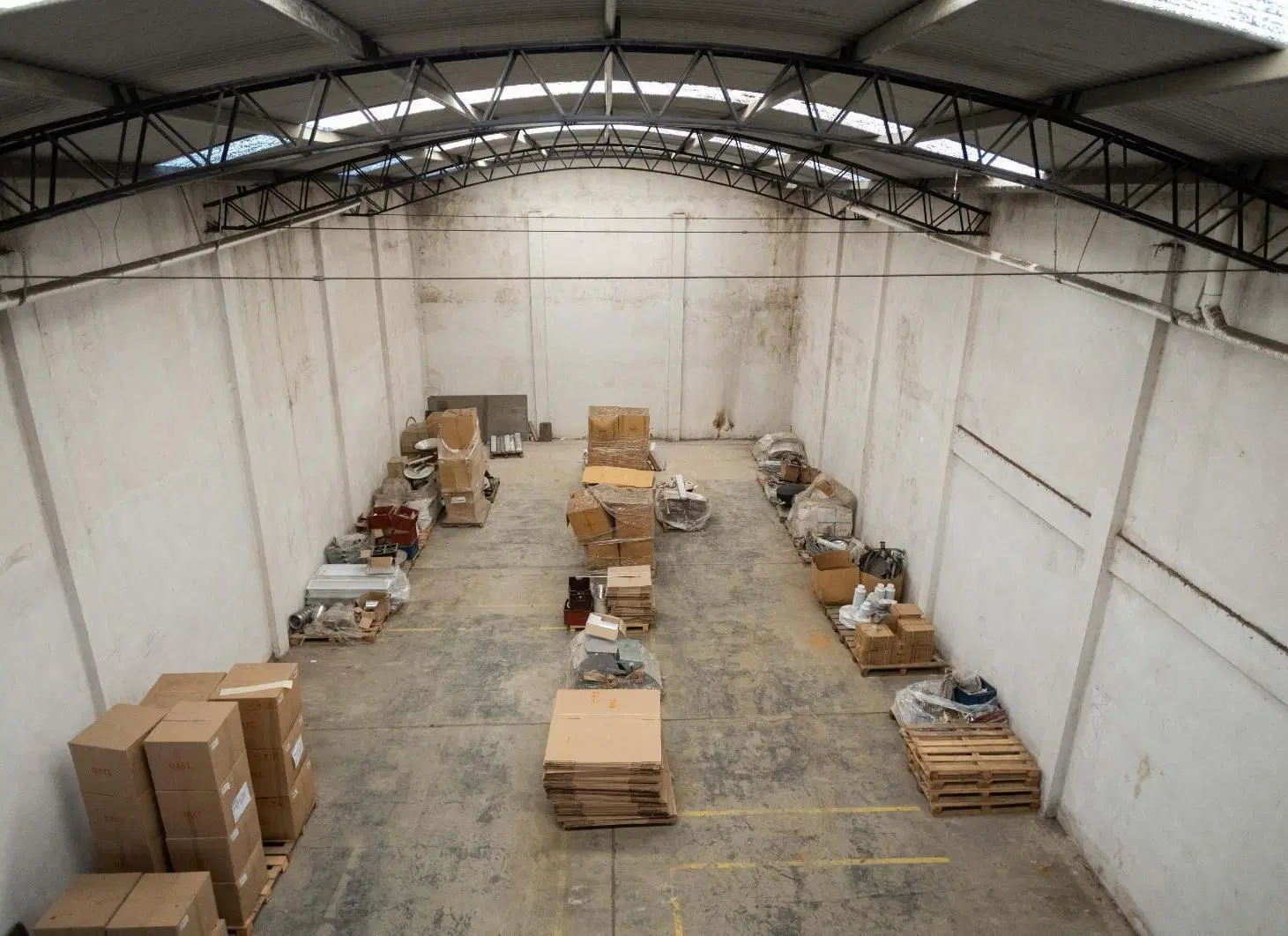 Depósito en Alquiler en Jose Leon Suarez Lote de 10x40 cubiertos 580 m2 8