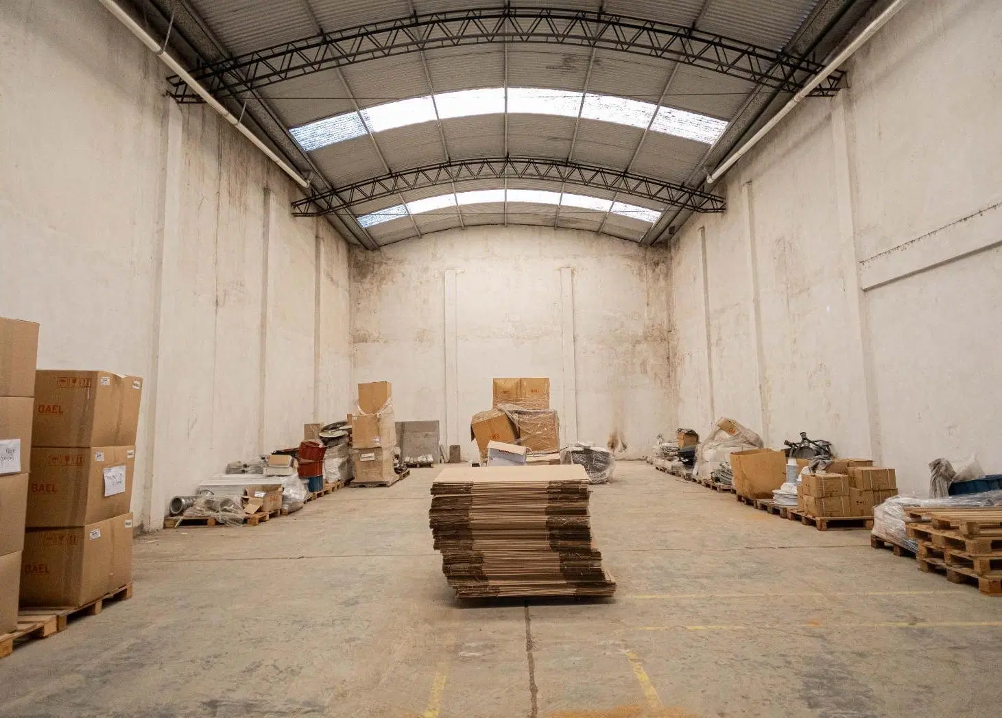 Depósito en Alquiler en Jose Leon Suarez Lote de 10x40 cubiertos 580 m2 5