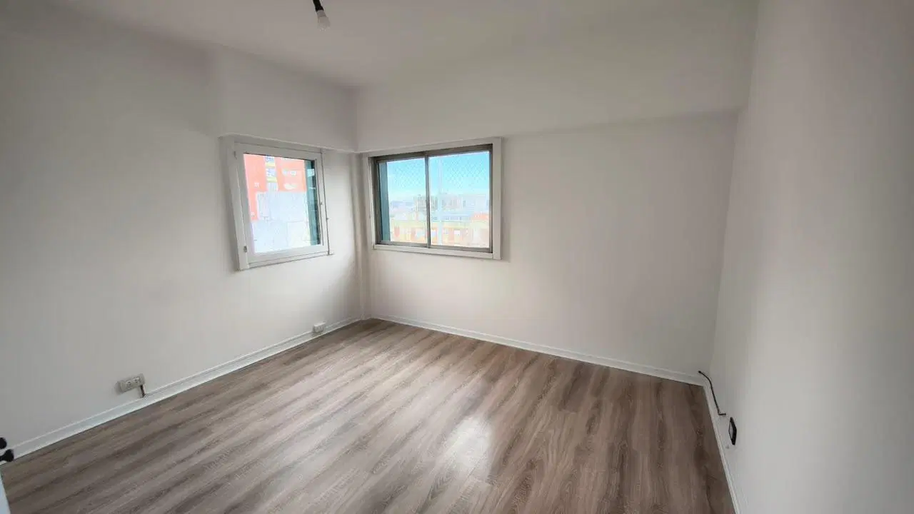 Departamento en Alquiler de 3 Ambientes en Acassuso 4