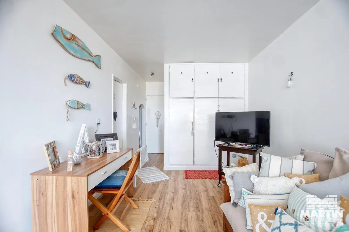 Departamento Monoambiente en Venta en Martínez con Cocina Separada 3