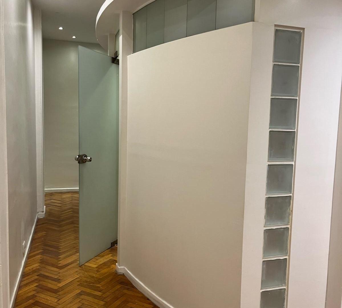 Foto de Departamento/oficina en Venta de 3 Ambientes con Cercanía a Subte y, imagen 2