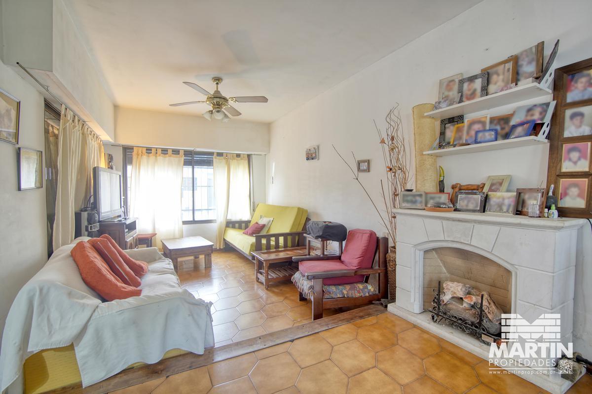 Foto de Casa Chalet en Venta de 4 Ambientes en Carapachay con Patio, imagen 5