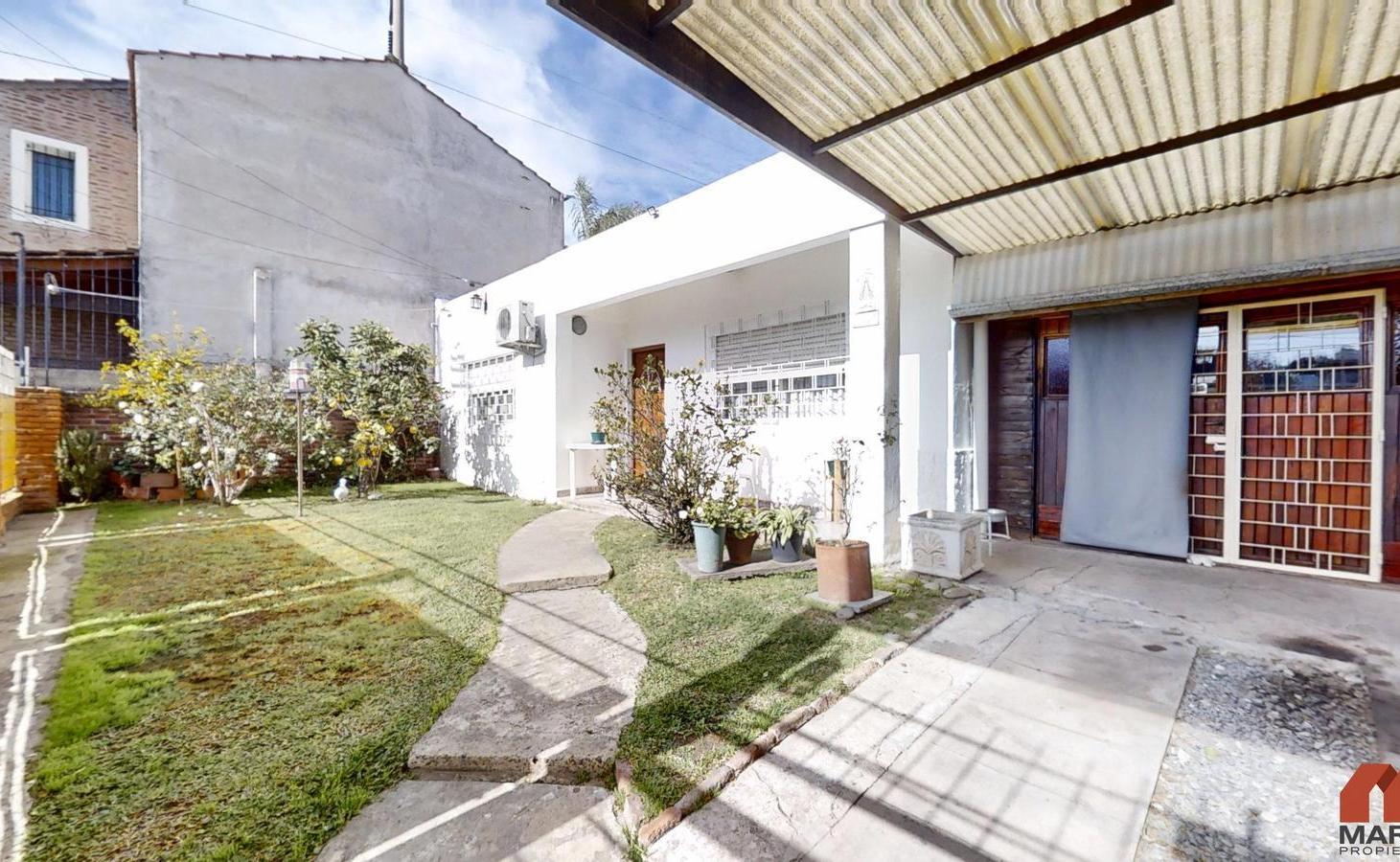 Foto de Casa en Venta de 3 Ambientes en Tigre con Quincho y Cochera, imagen 2