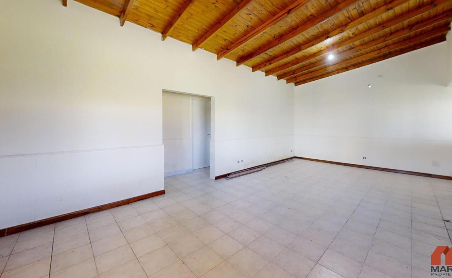 Foto de Casa en Venta de 3 Ambientes en Villa Rosa con Jardín, imagen 5