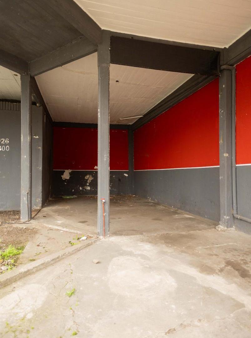 Foto de LOTE VENTA SOBRE AVENIDA COMERCIAL Y 1C/DE PARANA APTO LOCALES, imagen 4