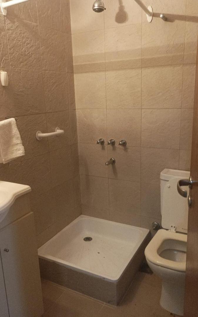 Foto de Departamento en Florida 3 ambientes, suite y cochera. A 1 cuadra y, imagen 5