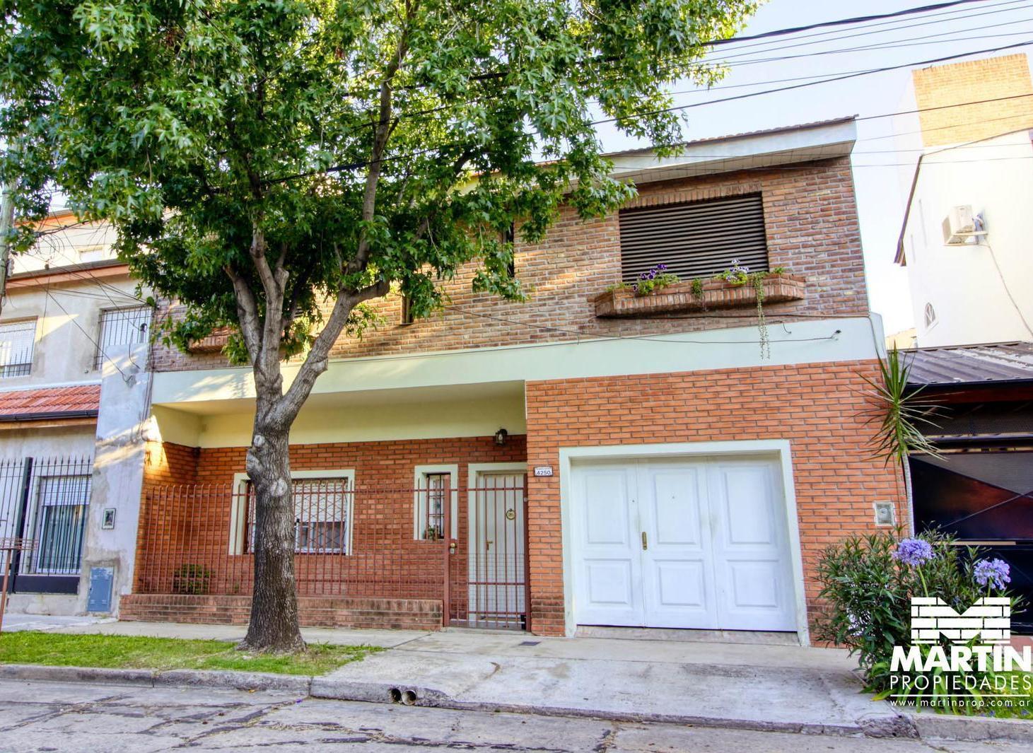 Foto de Chalet Multifamiliar de 5 Ambientes en Venta en Munro, imagen 3