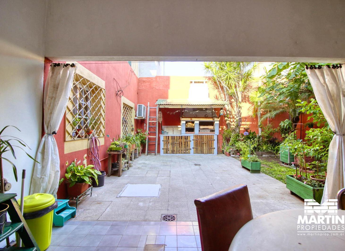 Foto de Chalet Multifamiliar de 5 Ambientes en Venta en Munro, imagen 4