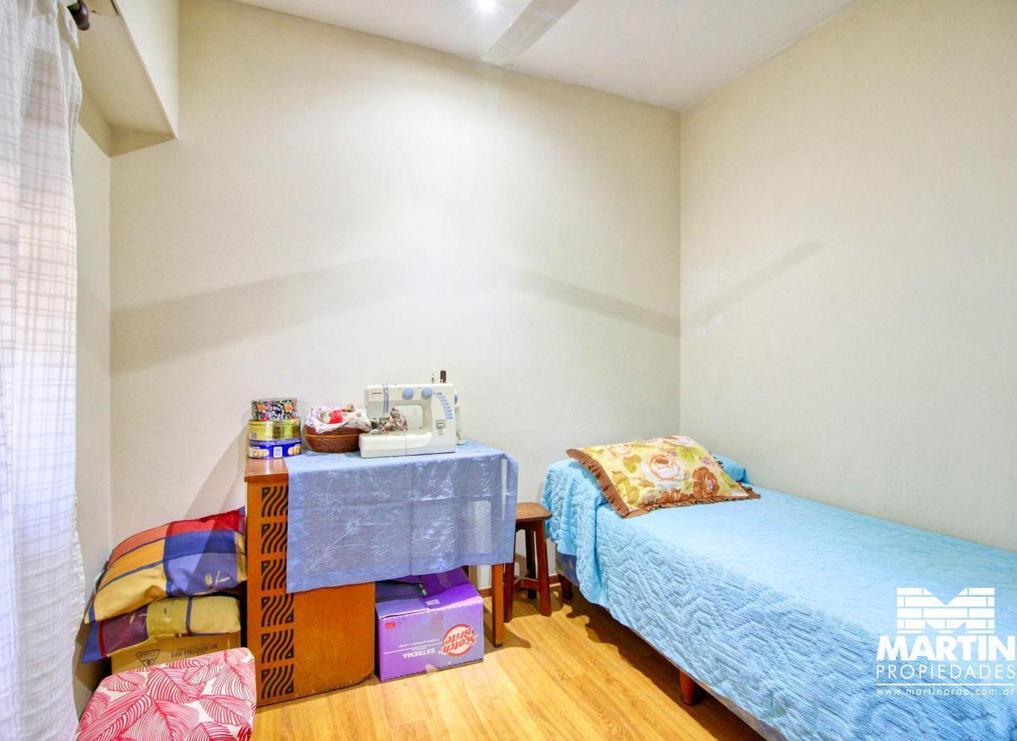 Foto de Chalet Multifamiliar de 5 Ambientes en Venta en Munro, imagen 2