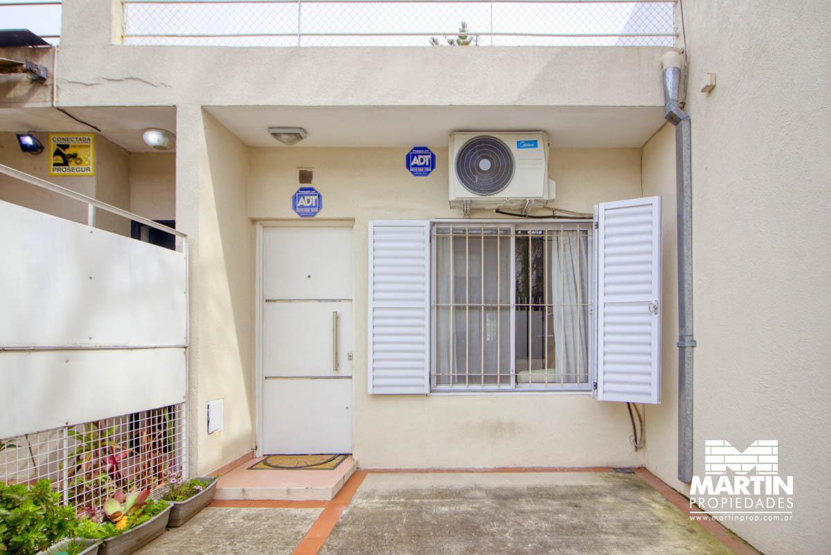 Foto de Dúplex en Venta de 2 Ambientes en Munro con Cochera, Patio y Terraza, imagen 4