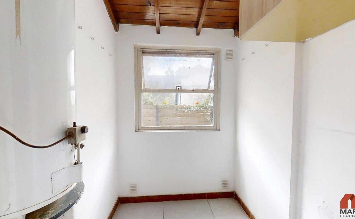 Foto de PH en Venta de 5 Ambientes en Vicente López con Escritorio y Terraza, imagen 5