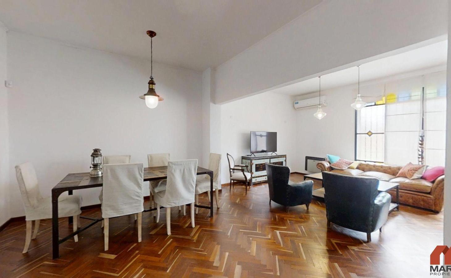 Foto de Casa en Venta de 4 Ambientes en Olivos con Jardín y Escritorio, imagen 1