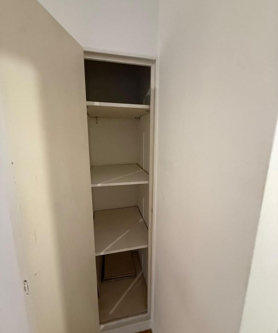 Foto de Departamento en Alquiler de 2 Ambientes en Recoleta con Balcon y, imagen 2