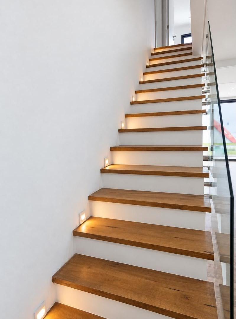 Foto de Casa en Venta de 4 ambientes en Martinez con Jardín, Parrilla y Pileta, imagen 4