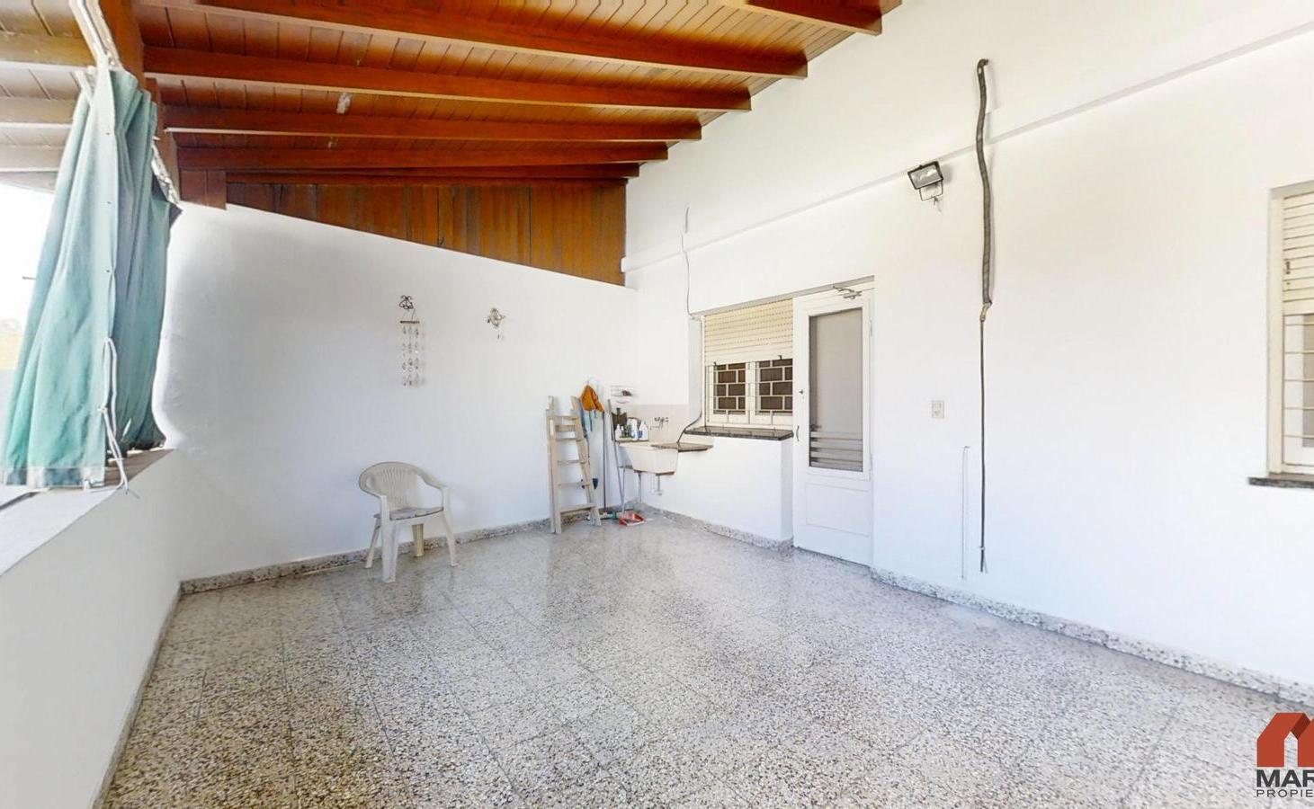 Foto de Casa en Venta de 4 Ambientes en Beccar con Terraza, Balcón y Galpón, imagen 3