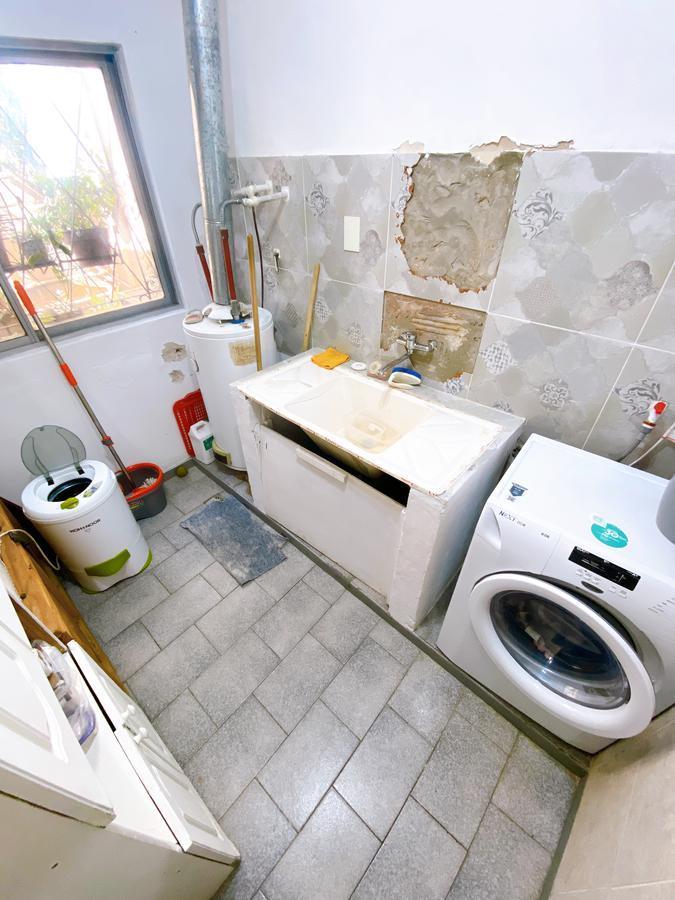 Casa + Galpon + Depto en Venta 4