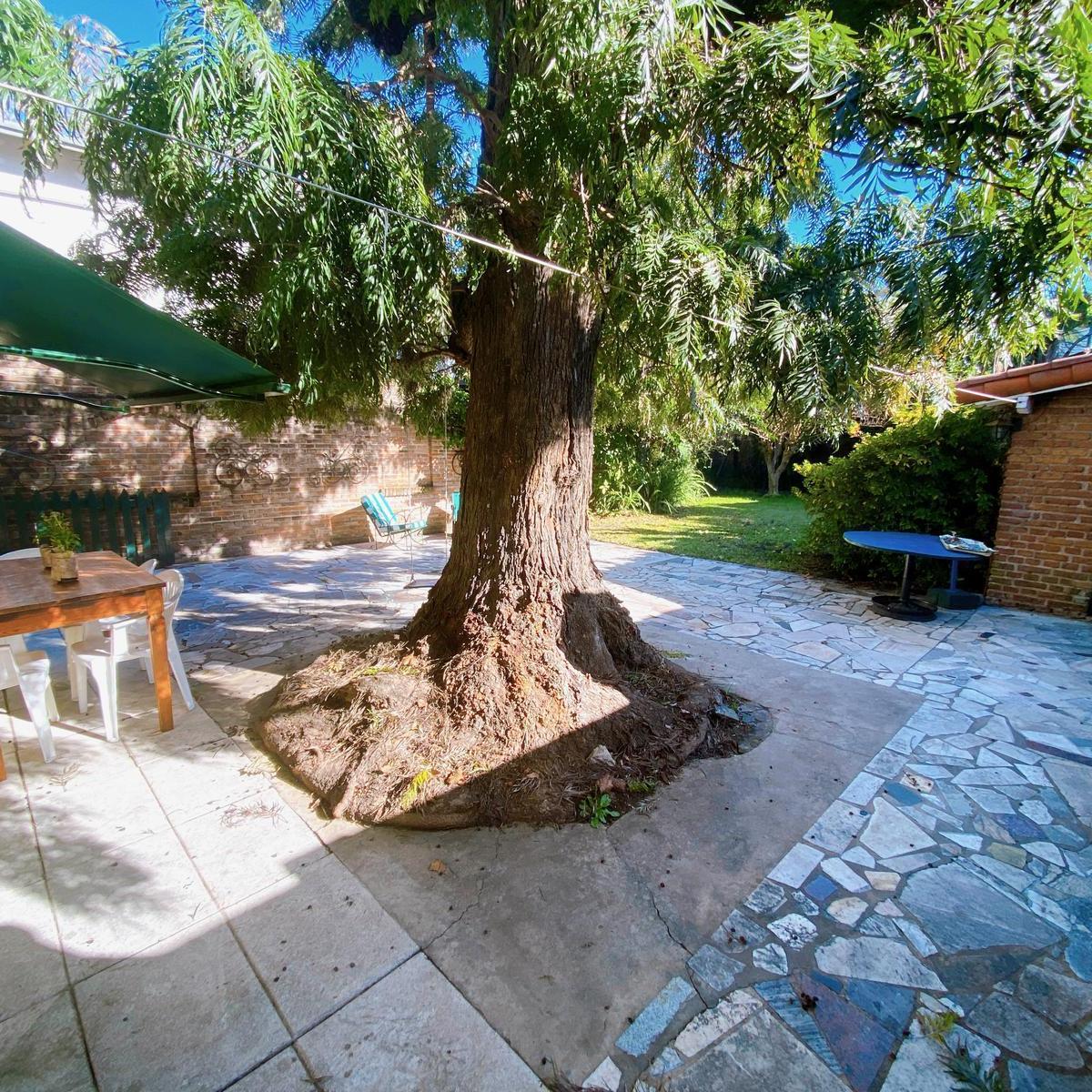 Casa en Venta en Punta Chica - Terreno de 360 m 1