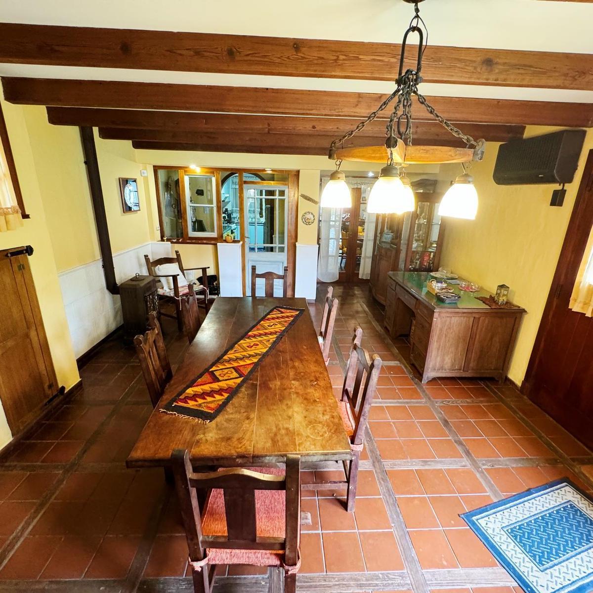 Casa en Venta y en Alquiler en Victoria 5