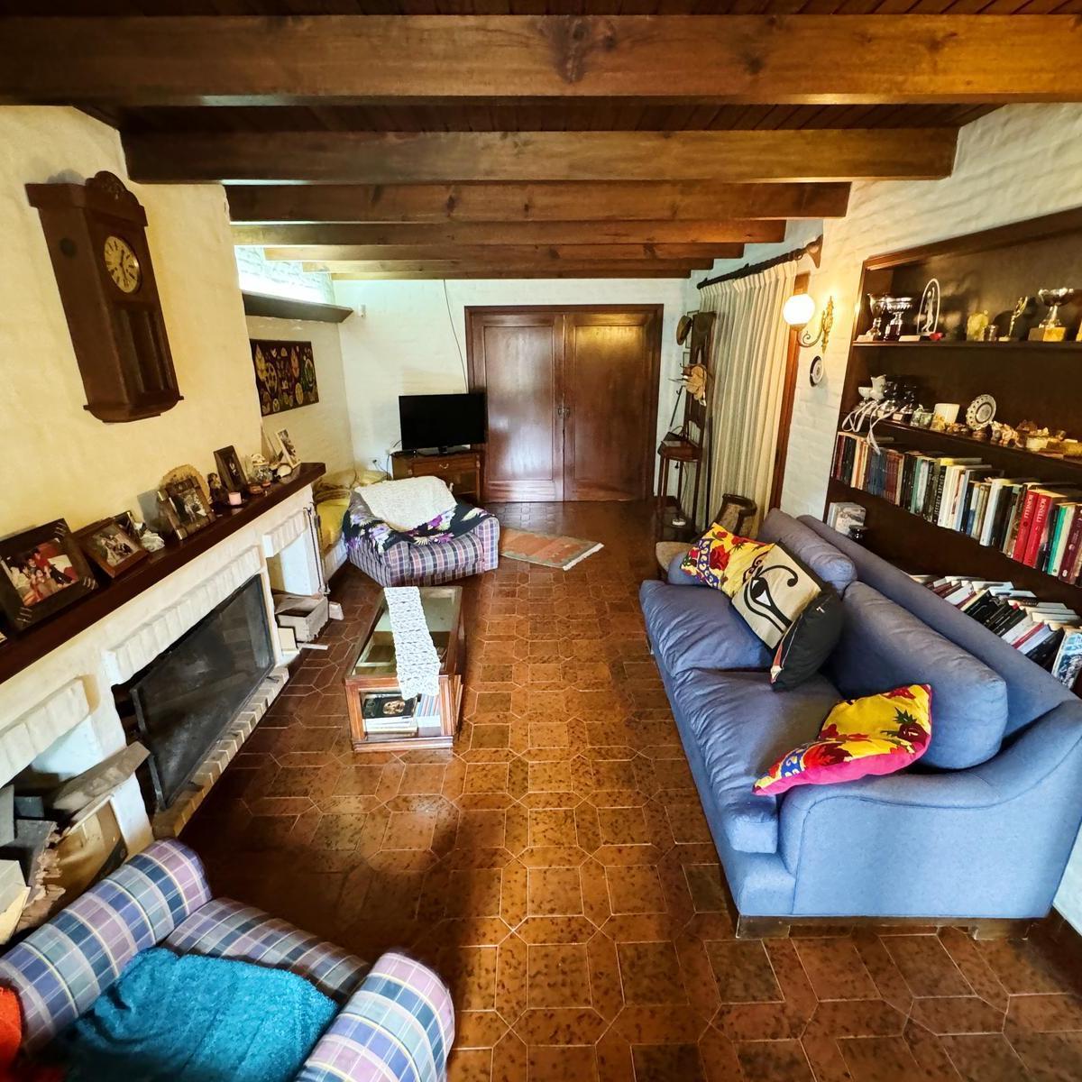 Casa en Venta y en Alquiler en Victoria 1