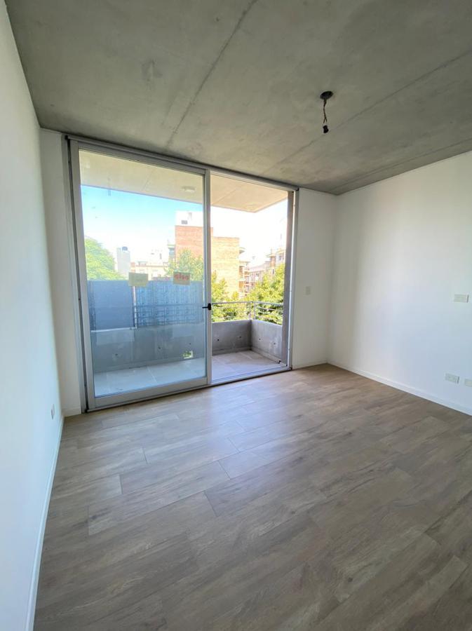 Departamento - Victoria con Terraza Propia y Cochera Propia 3