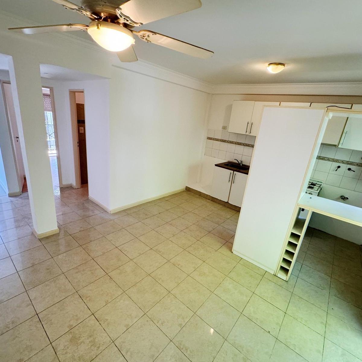 Departamento con Cochera en Alquiler en San Fernando 5
