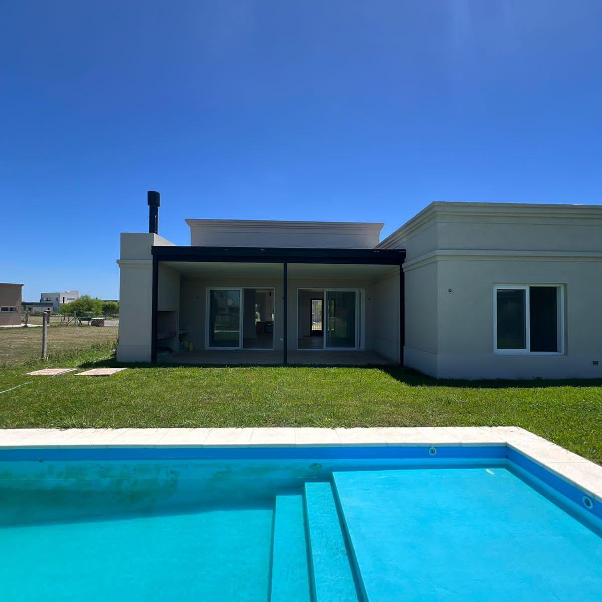 Casa en Pilar del Este San Ramon