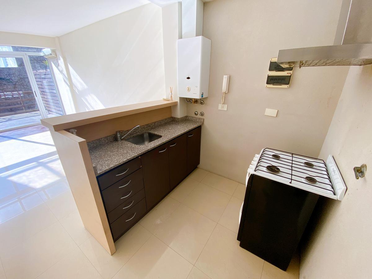 Duplex en San Fernando con Jardín y Cochera Propia. 3