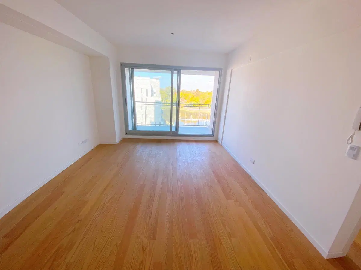 Departamento dos ambientes con cochera en VENICE 5