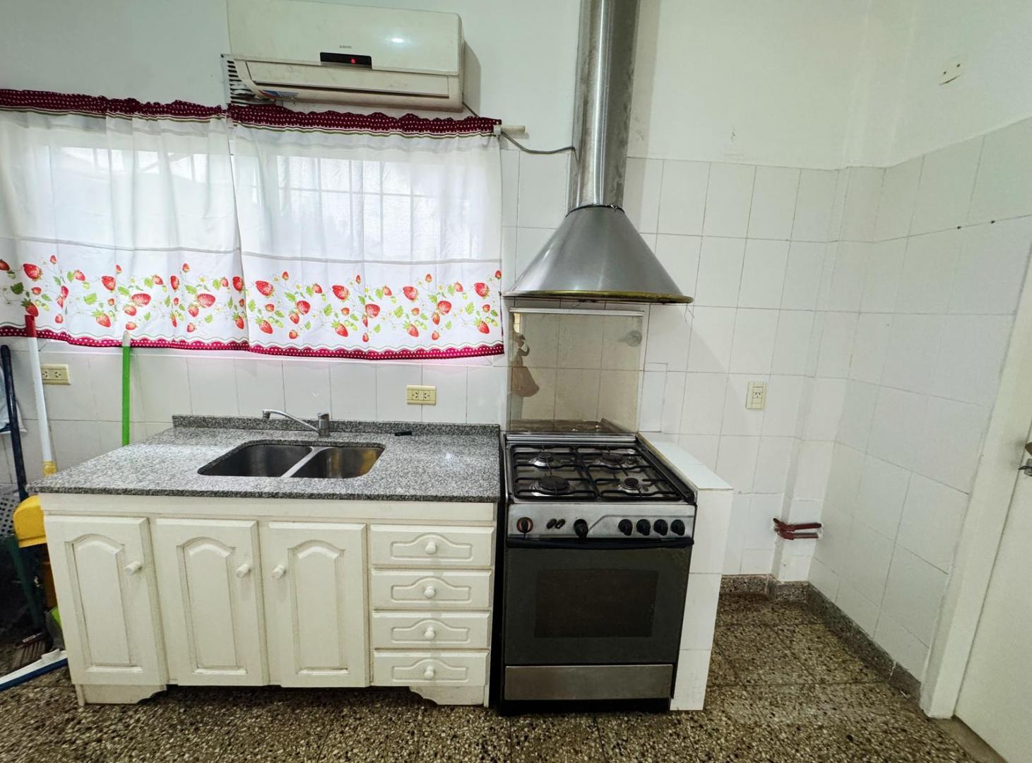 Foto de Departamento en alquiler en Virreyes SIN EXPENSAS, imagen 2