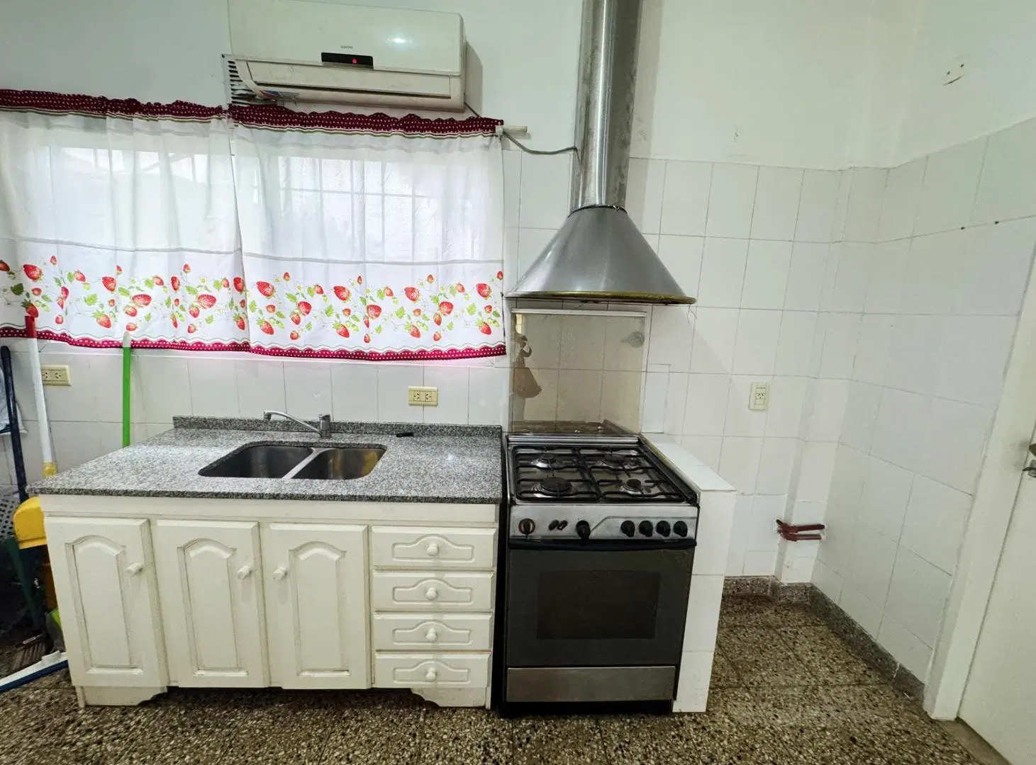 Departamento en alquiler en Virreyes SIN EXPENSAS 2