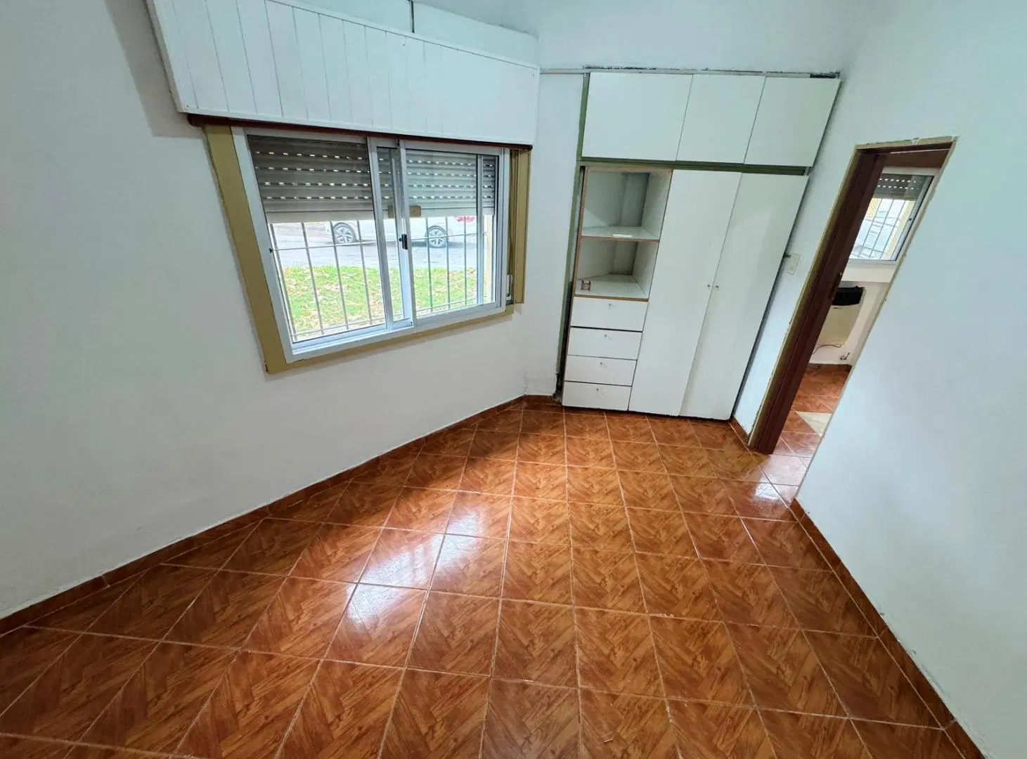 Casa tipo PH al frente en alquiler  en Tigre 4