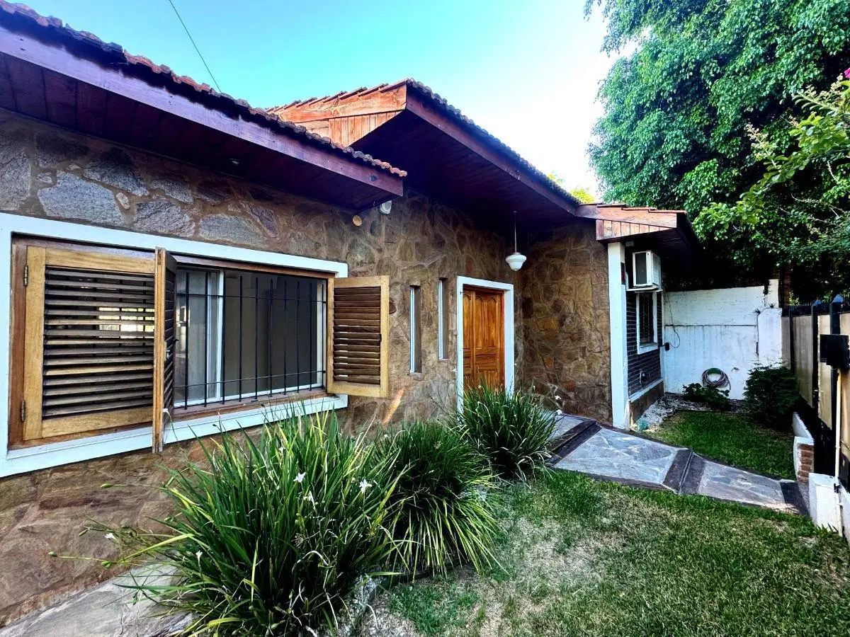 Casa en venta en Punta Chica! 4
