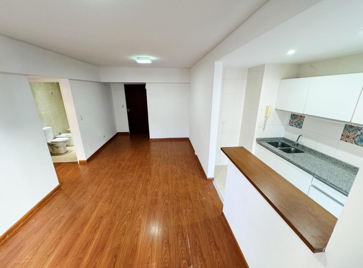 Foto de Departamento en alquiler en TORRE JACARANDA, imagen 5